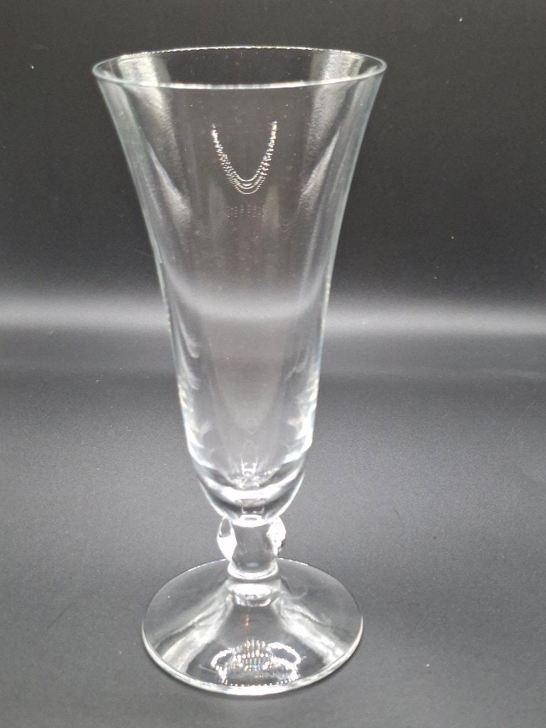 8 flutes à champagne en cristal Daum France. signés, Antiquités & Art, Antiquités | Verre & Cristal, Enlèvement