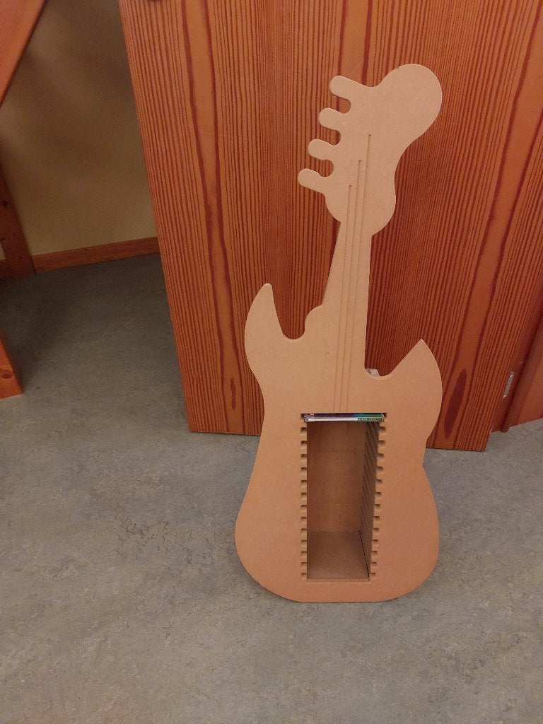 Houten staander voor cd's in gitaarvorm, Maison & Meubles, Accessoires pour la Maison | Étagères pour CD & DVD, Enlèvement, Comme neuf