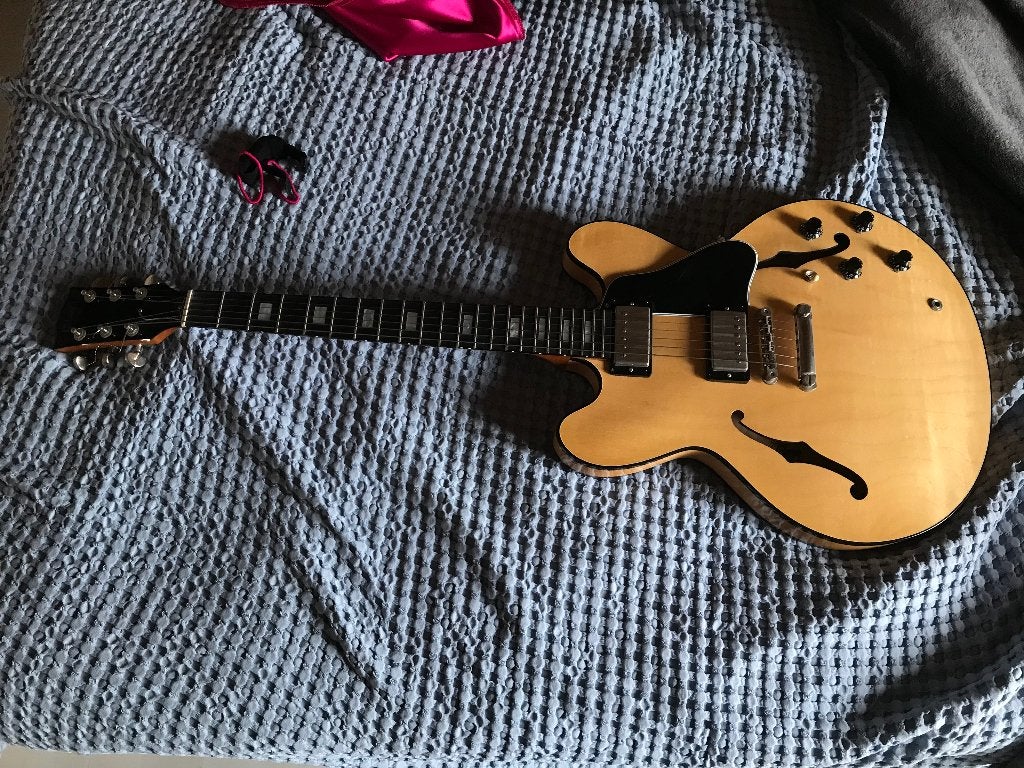 Gibson es335. 1999, Musique & Instruments, Enlèvement, Comme neuf, Semi-solid body, Gibson