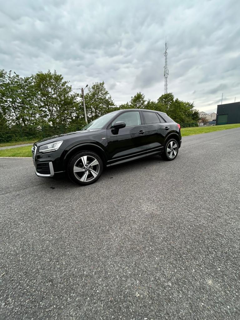 Audi Q2, Autos, Audi, Cuir, Boîte manuelle, Noir, 5 portes