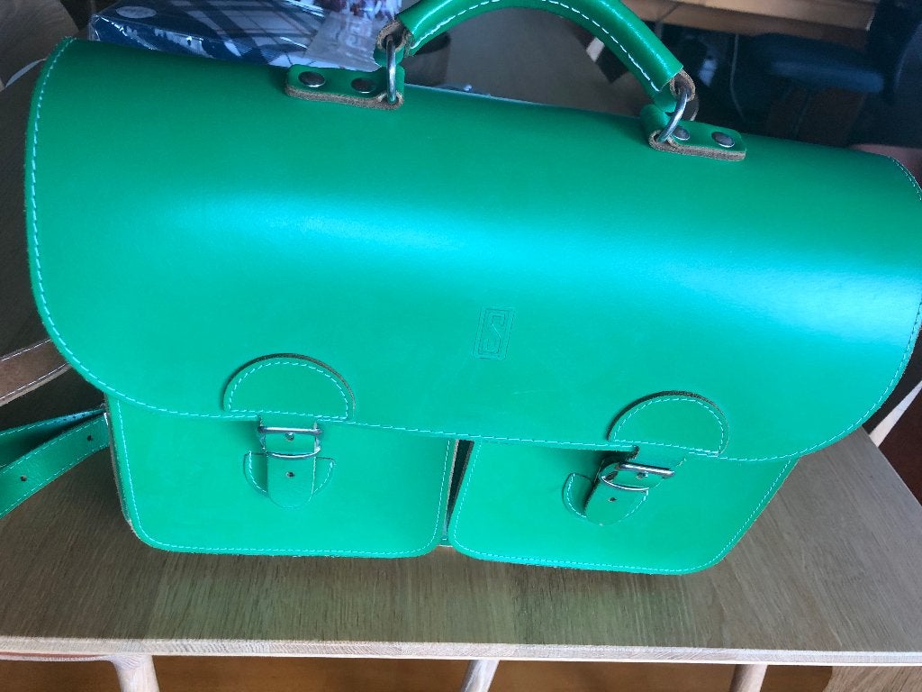Groene, lederen boekentas, Ophalen, Gebruikt, Aktetas of Boekentas, 40 tot 50 cm