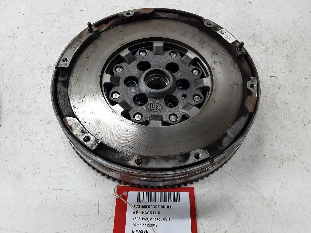 VLIEGWIEL DUBBELE MASSA Fiat 500X (334) (55283952), Gebruikt, Mevr. I. Hauben, Fiat, Rue de l'Espoir 34 34
4030  GRIVEGNÉE, BE