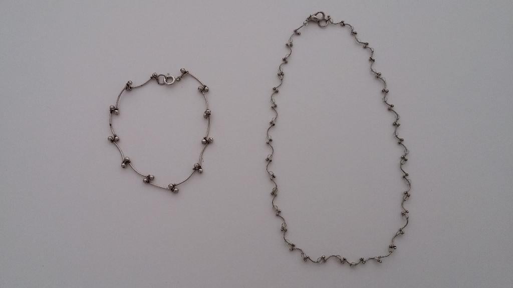 Ketting en bijpassende armband, Handtassen en Accessoires, Kettingen, Ophalen of Verzenden, Zo goed als nieuw, Zilver, Overige materialen