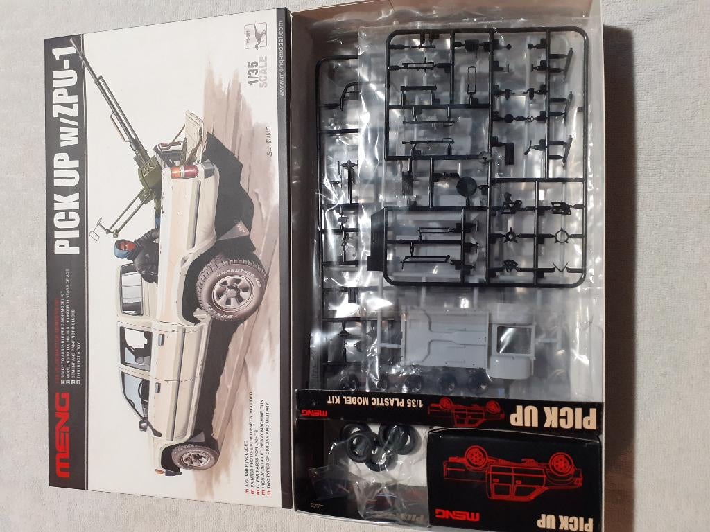 Maquette militaire 1/35, Ophalen of Verzenden, Nieuw, Groter dan 1:32, Auto