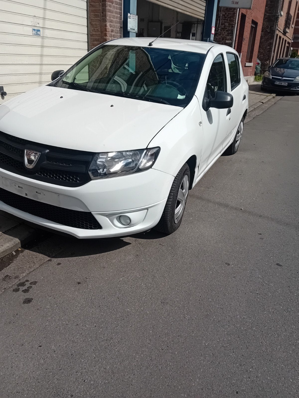 Dacia sandero 10 essence turbo mod 2014 euro5 vc ve rcd ac, Auto's, Dacia, Euro 5, 10 cc, 63 kW, Wit