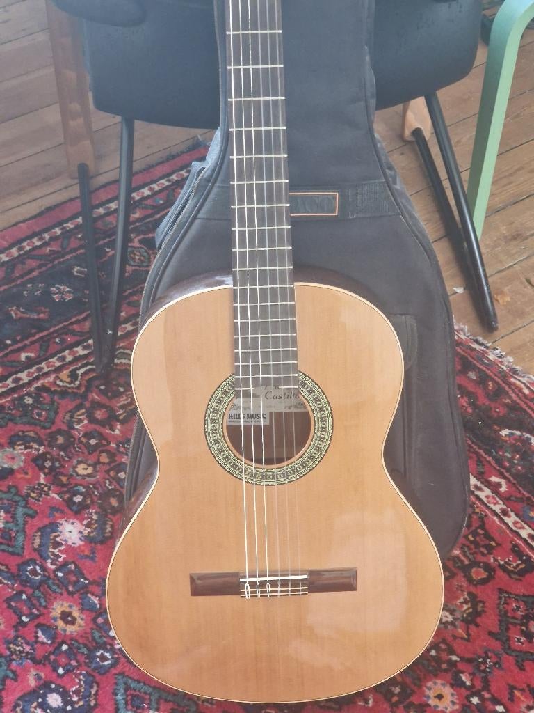 Paco Castillo  guitare classique, Enlèvement, Utilisé, Acoustique, 6 cordes