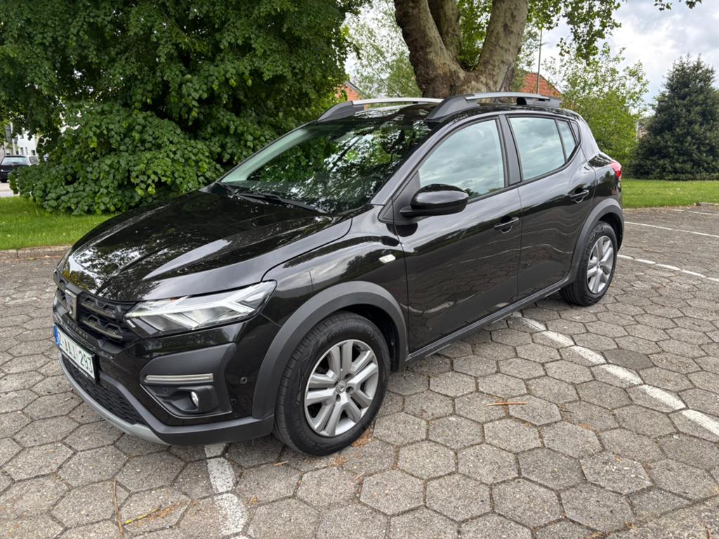 Prachtige Dacia Sandero STEPWAY 2022 benzine LPG .Top staat., Autos, Dacia, Phares entièrement LED, Achat, Euro 6, Entreprise
