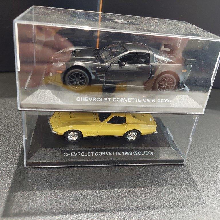 lot 2 1/43 miniaturen - Chevrolet Corvette, Hobby en Vrije tijd, Modelauto's | 1:43, Ophalen of Verzenden