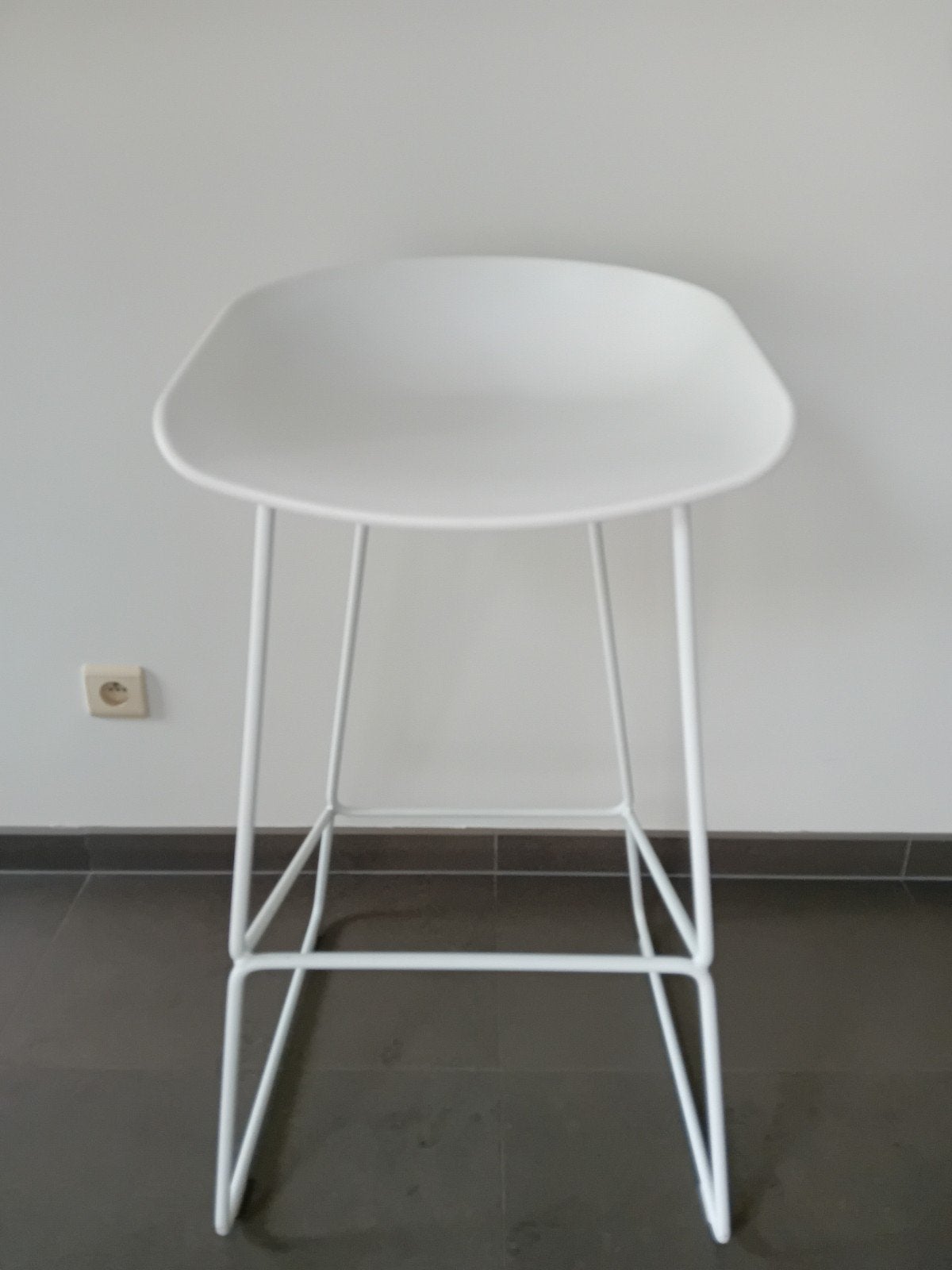 HAY About a Stool AAS38 barkruk, Huis en Inrichting, Barkrukken, Ophalen, Zo goed als nieuw