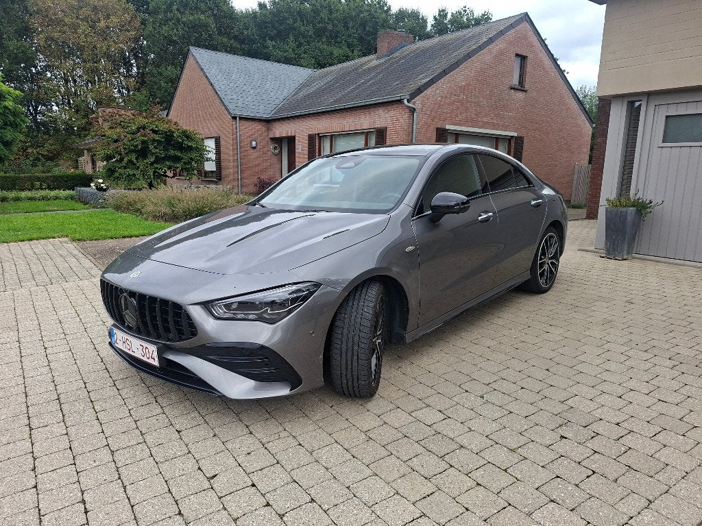 CLA 250 e Coupé EQ-HYBRID | AMG Line , Autos, Achat, 1350 cm³, Noir, 5 places