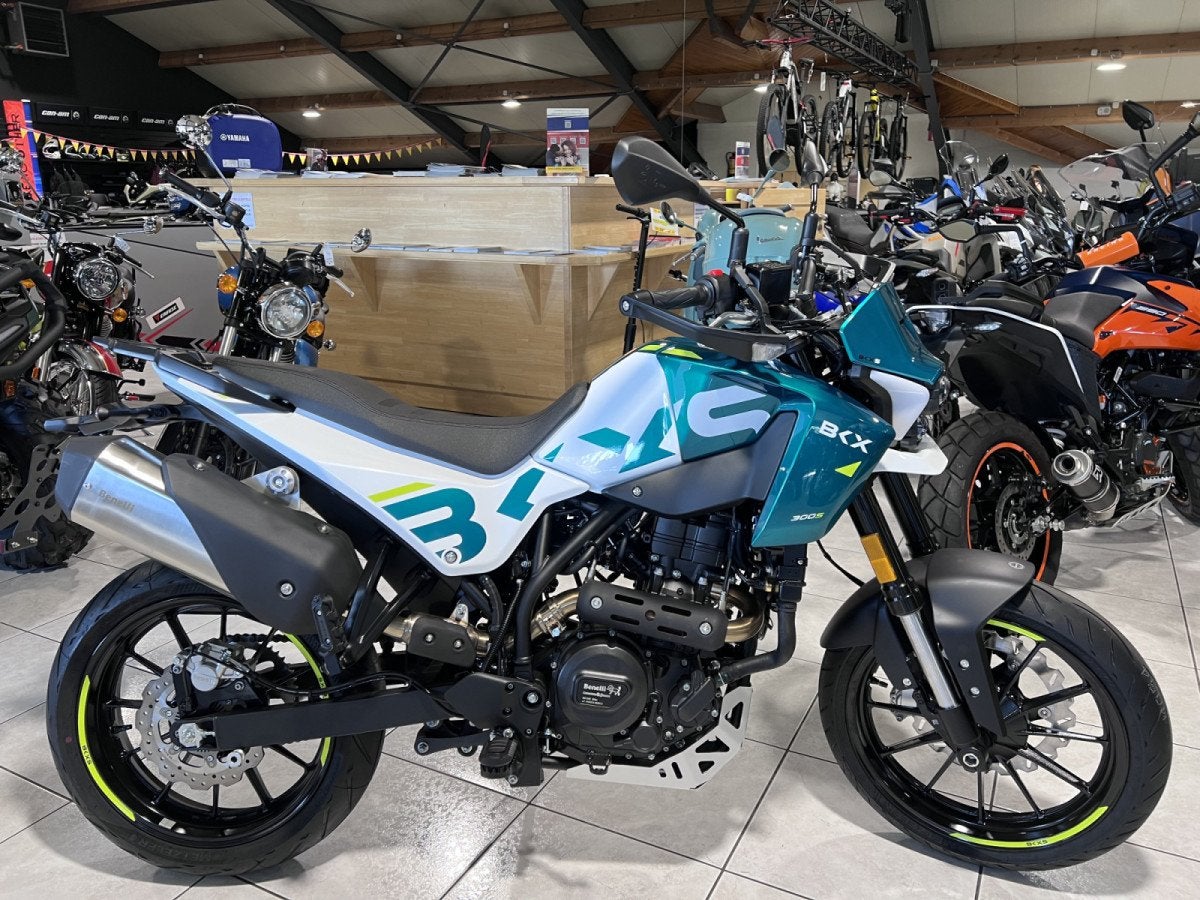 Benelli BKX 300 S, Motoren, 300 cc, Bedrijf, Enduro, 12 t/m 35 kW