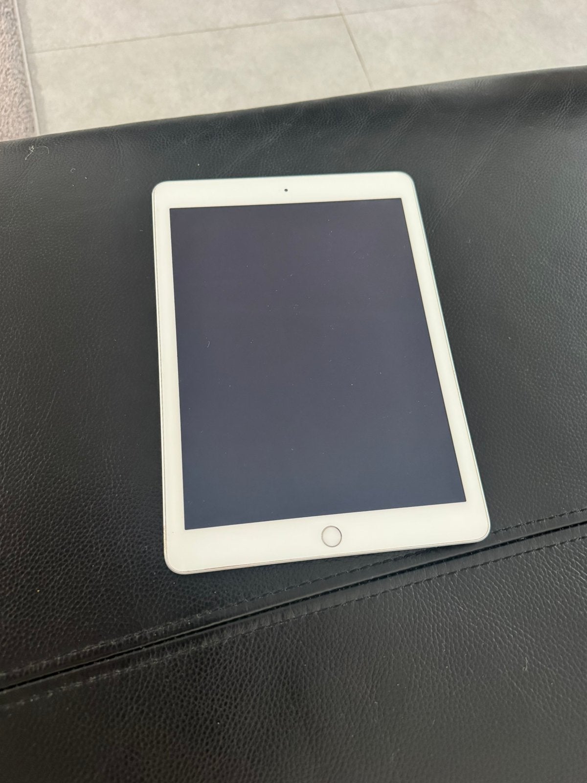 Ipad air 5 de generatie 32gb, Computers en Software, Apple iPads, Ophalen, Zo goed als nieuw