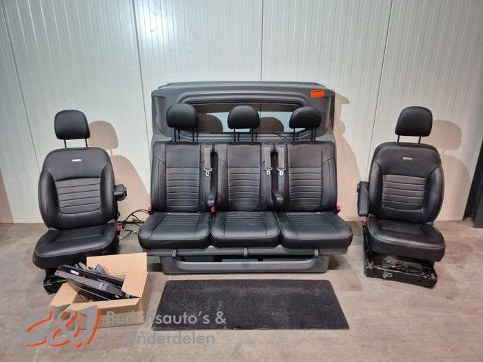 Kit revêtement (complet) d'un Renault Trafic, Renault, -, 3 mois de garantie, Utilisé