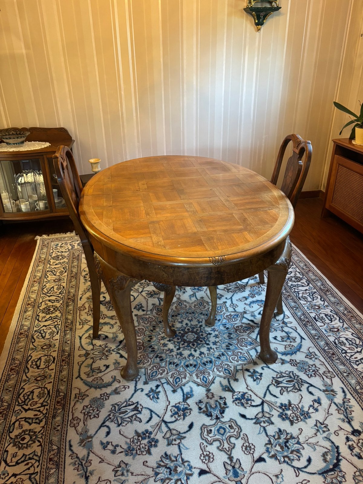 Queen Ann eettafel + 4 stoelen, Ophalen