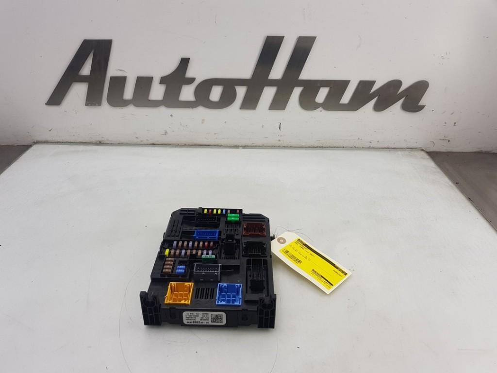 ZEKERINGKAST Opel Corsa F (UB / UH / UP) (01-2019/-), Gebruikt, Opel