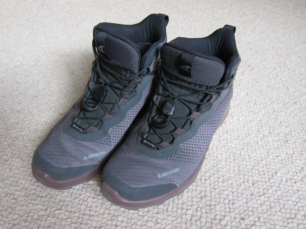 Chaussures de randonnée femmes, LOWA, pointure 39,5, Enlèvement ou Envoi, Comme neuf, Chaussures
