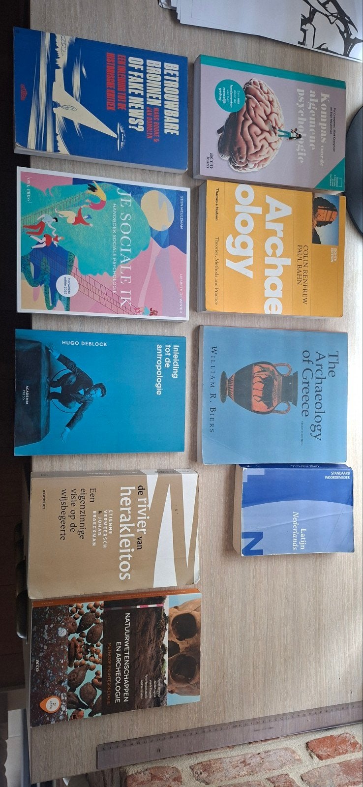 archeologie boeken eerste jaar urgent., Enlèvement ou Envoi