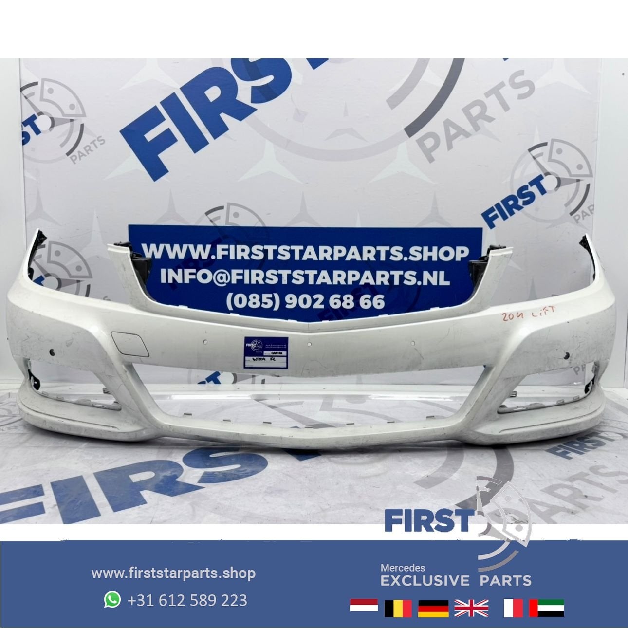 W204 C Klasse voorbumper zwart wit grijs bumper 2007-2014 or, Gebruikt, -, Voor, Ophalen of Verzenden