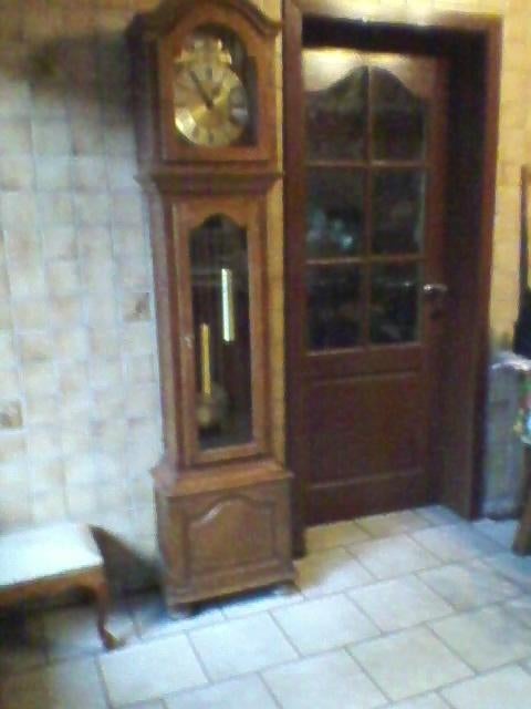 Horloge de parquet, Enlèvement