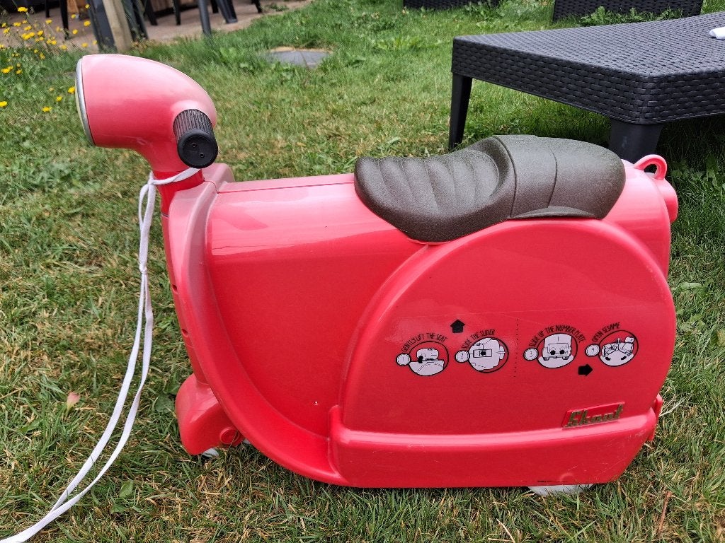 Valise enfant scooter. Roule parfaitement, Ophalen, Gebruikt