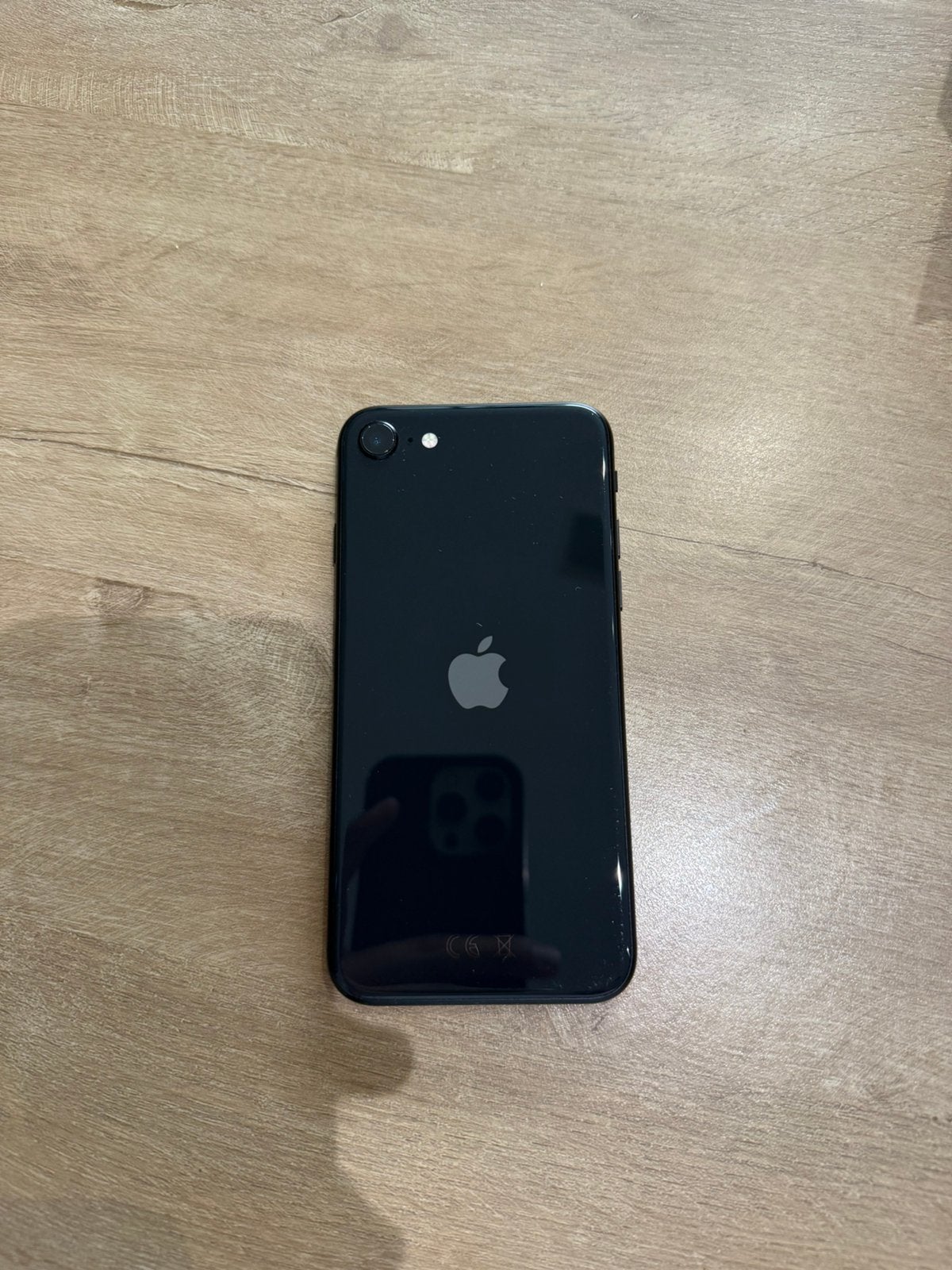 Iphone se 2022, Ophalen, Zo goed als nieuw, IPhone SE (2022)