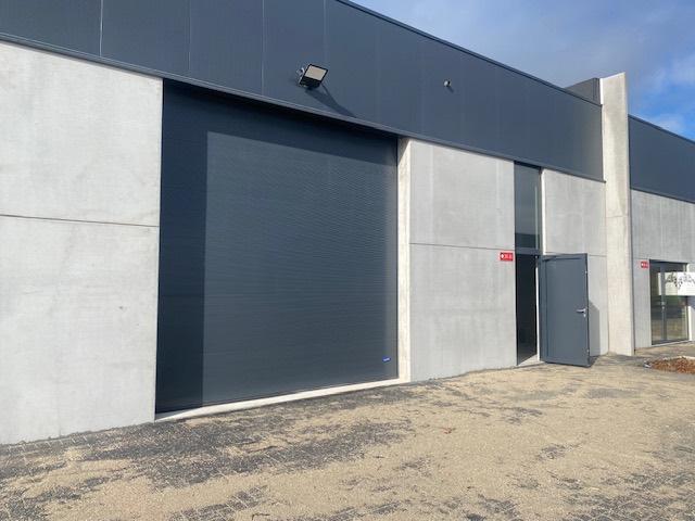 KMO-unit van 202m² in De Melkerij in 9940 Evergem, Immo, Huizen te huur, Direct bij eigenaar, 202 m², Provincie Oost-Vlaanderen