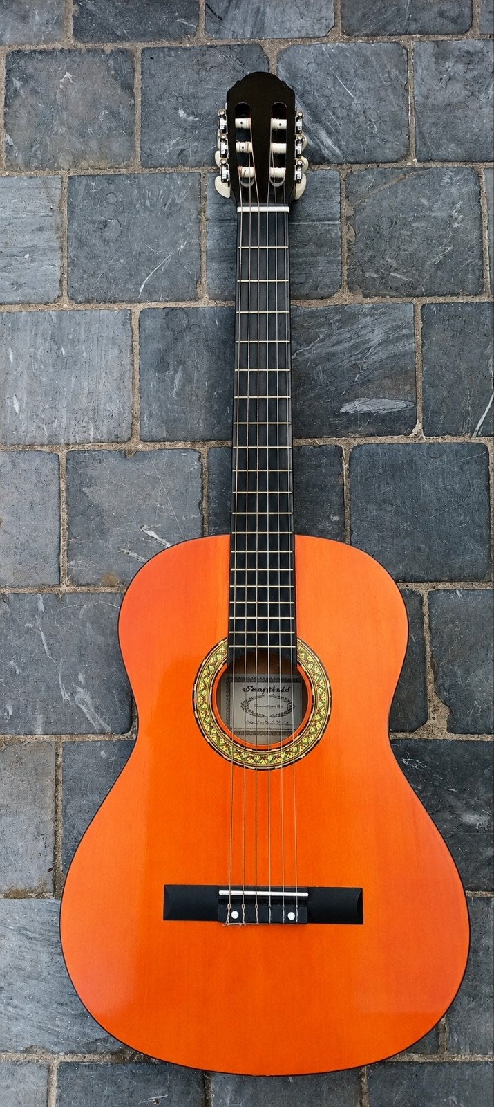 Klassieke gitaar Sheffield Concert guitar met plectrum, Musique & Instruments, Enlèvement, Utilisé, Guitare classique ou espagnole