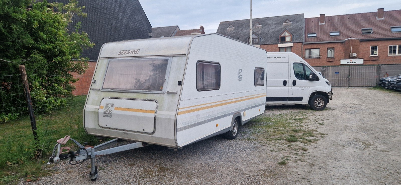 CARAVAN IN GOEDE STAAT INFO TEL 0491873914, Standaardzit, Tot en met 2, Particulier, Knaus