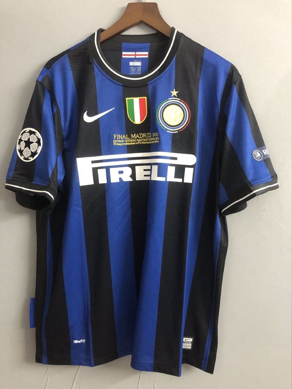 Internationale Voetbalshirt, Taille L, Enlèvement ou Envoi
