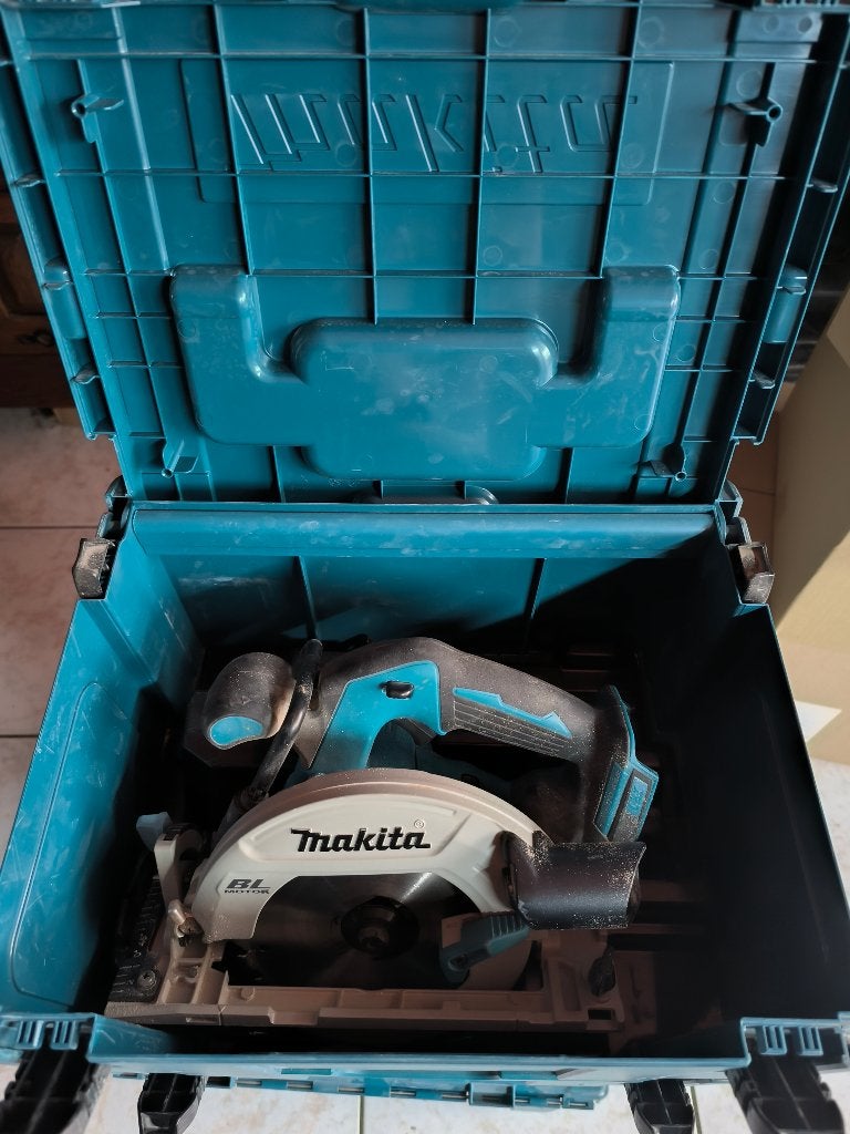 Scie circulaire Makita DHS680, Enlèvement, Comme neuf, Scie circulaire, Makita