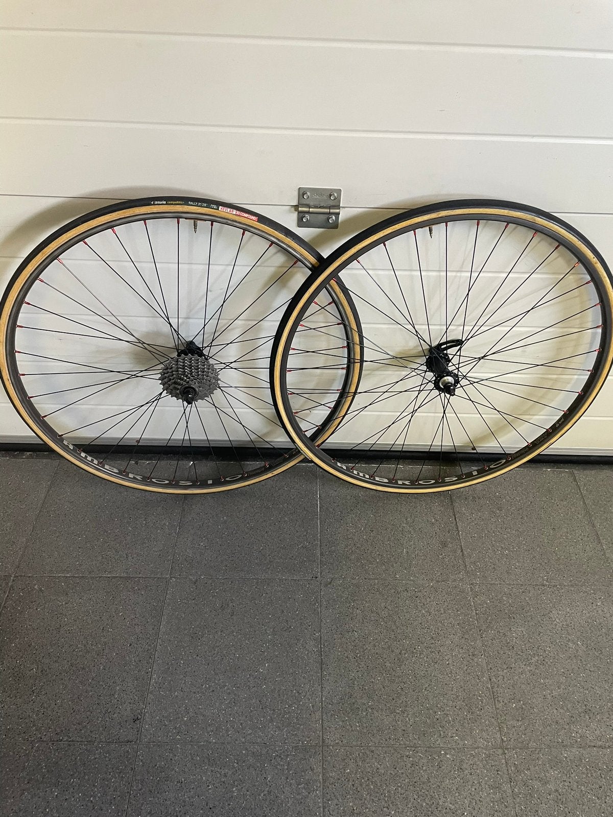 Ambrosio Wielset Shimano 11 speed, Ophalen of Verzenden, Zo goed als nieuw