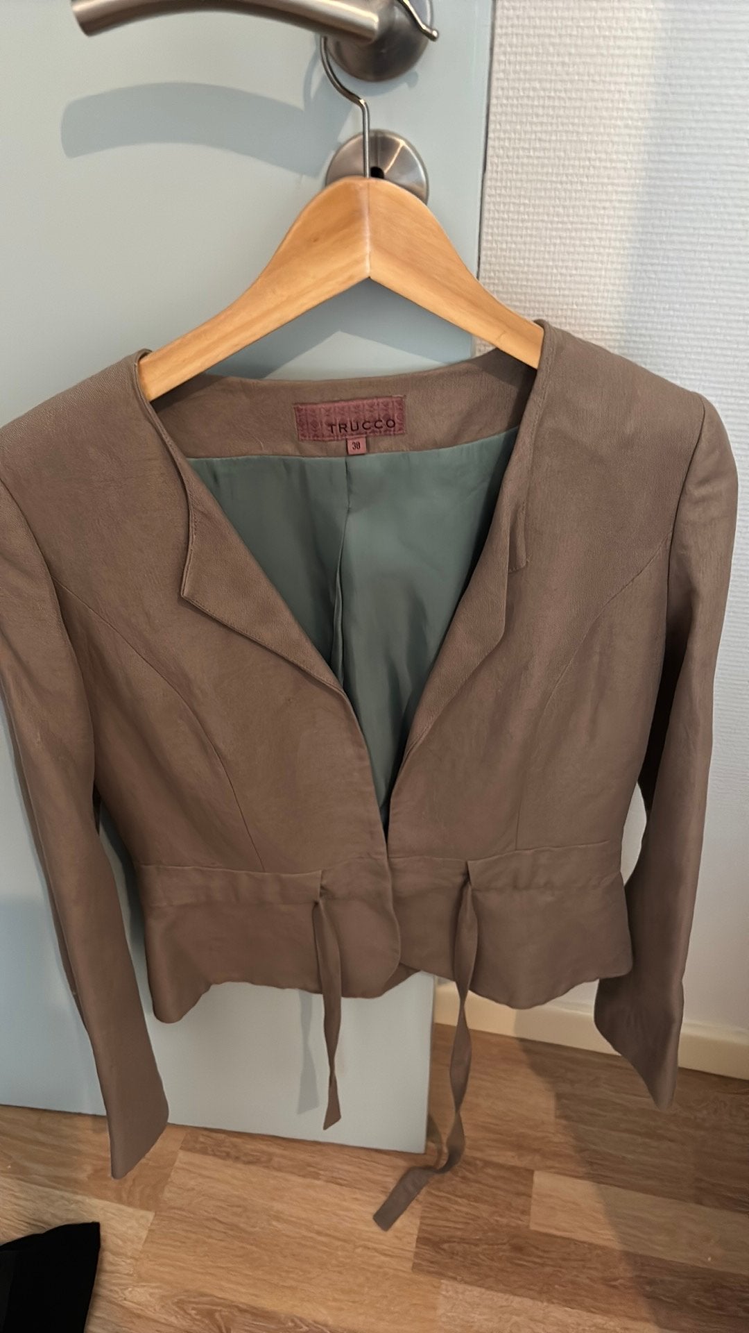 Blazer voor dames, Ophalen of Verzenden, Zo goed als nieuw, Maat 38/40 (M), Groen
