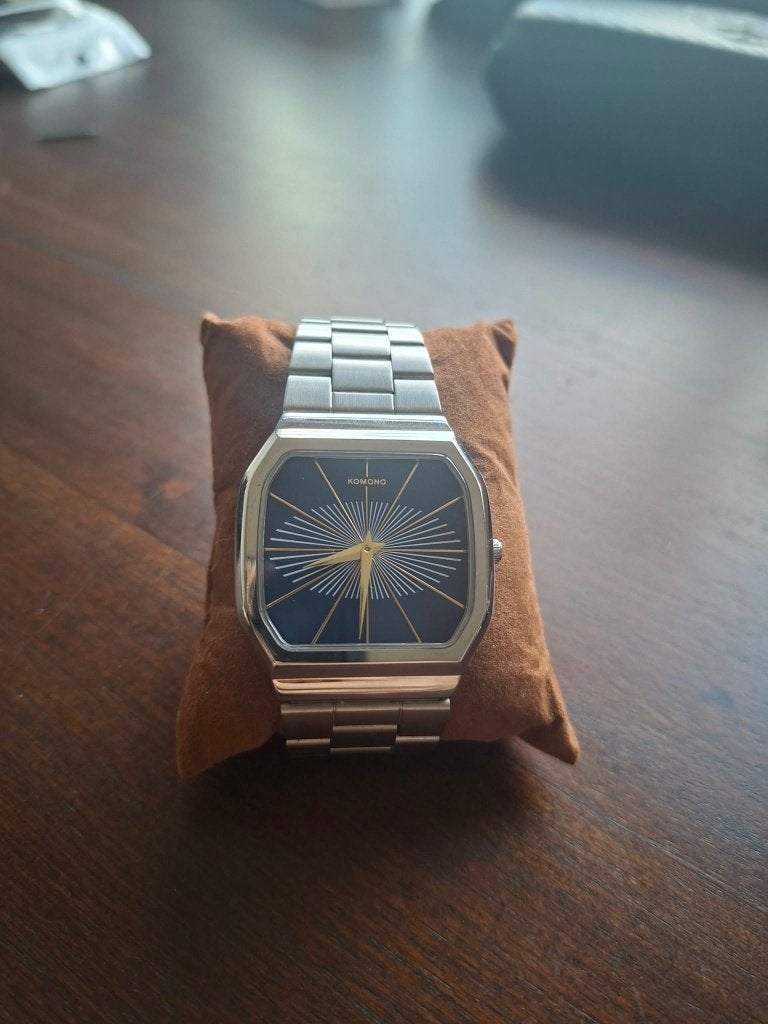 Montre Komono, Bijoux, Sacs & Beauté, Montres | Hommes, Montre-bracelet, Autres marques, Enlèvement ou Envoi, Acier