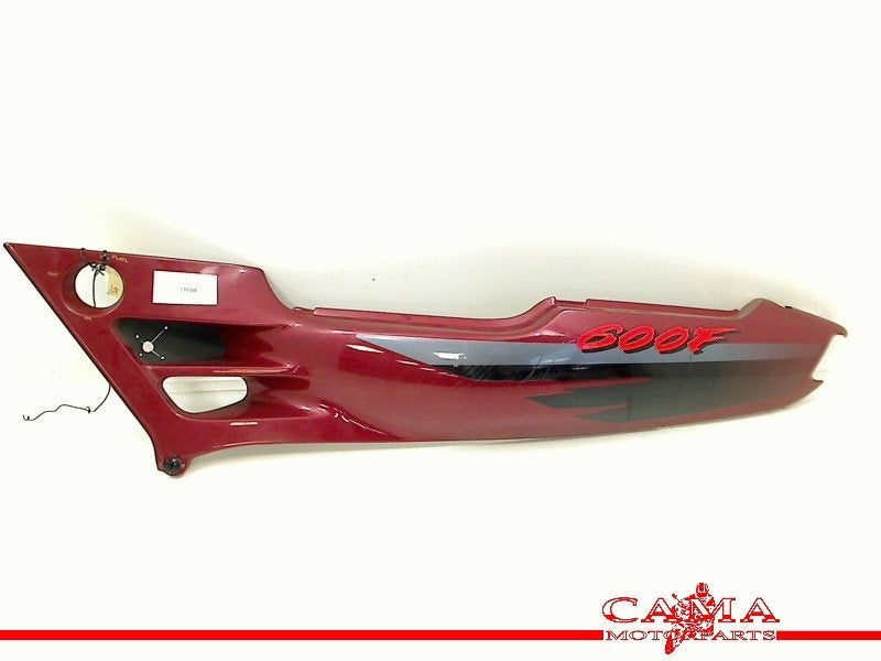 QUEUE DE CARENAGE GAUCHE Honda (83710-MV9-0000), Dhr. S. di Majo, Utilisé, Info@cama-motorparts.nl, P.J. Troelstraweg 8 8
3144 CX  MAASSLUIS, NL