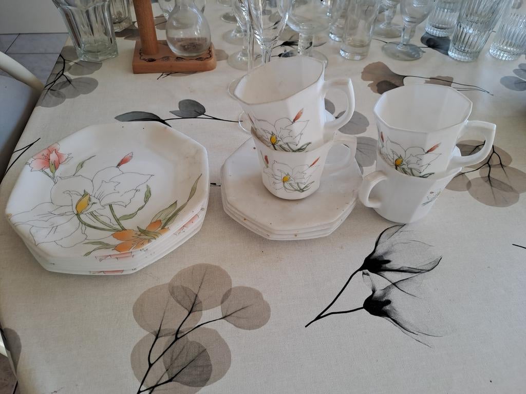 Servies, Enlèvement