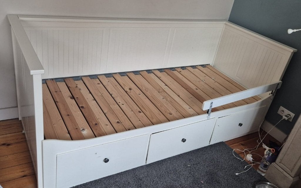 IKEA slaapbank (80x200) uitschuifbaar met 2 plaatsen, Huis en Inrichting, Slaapkamer | Bedden, Ophalen, Gebruikt, Wit, 80 cm