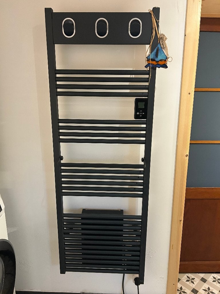 Radiateur Seche Serviette électrique, 800 watts ou plus, Moins de 60 cm, Comme neuf, Enlèvement