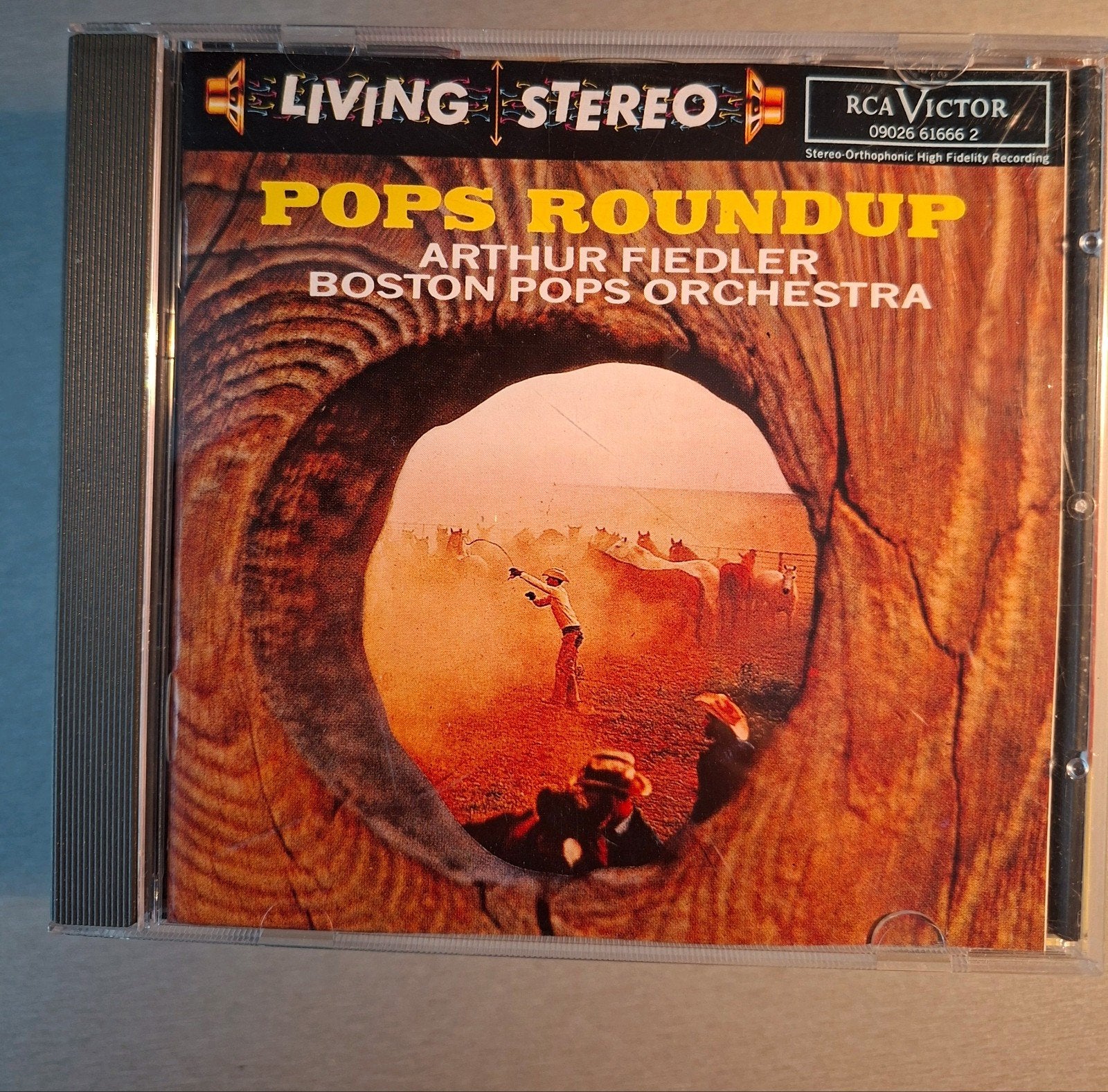 CD. Pops Roundup (chaîne stéréo vivante)., Enlèvement ou Envoi, Utilisé