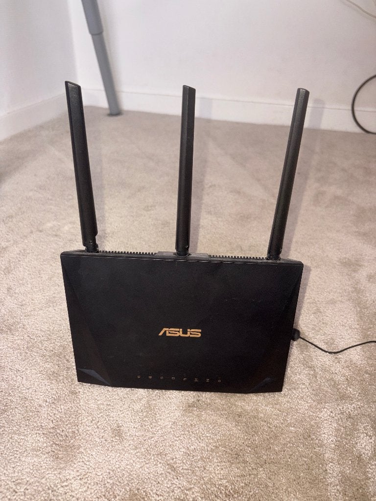 ASUS RT-AC85P AC2400 Dual Band WiFi Router, Computers en Software, Ophalen of Verzenden, Gebruikt, Router, ASUS