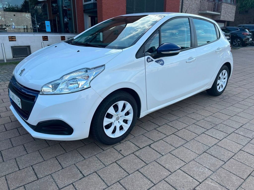 Peugeot 208 1.2i Like 2016, Entreprise, 5 portes, 5 places, Essence