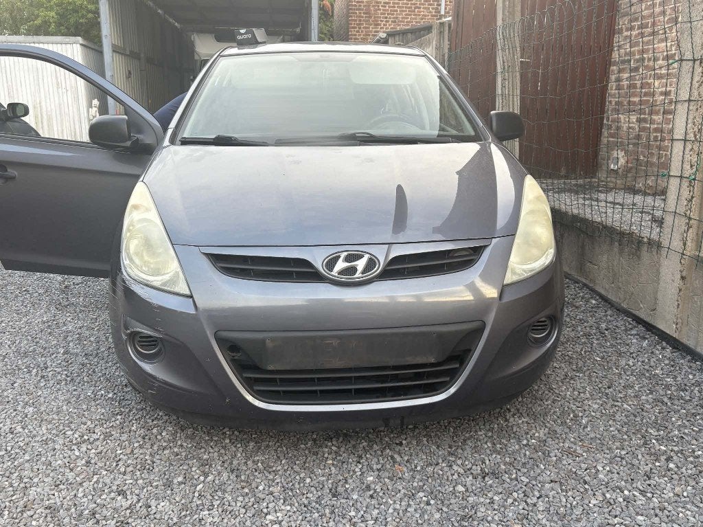 Hyundai i20 2014 grise bon état mécanique, Achat, Boîte manuelle, 5 portes, Particulier