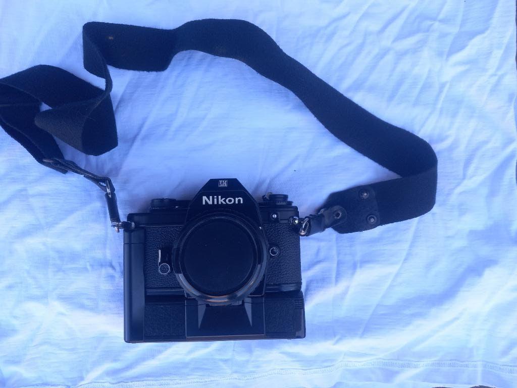 Nikon EM camera met toebehoren, TV, Hi-fi & Vidéo, Enlèvement ou Envoi, Utilisé, Nikon