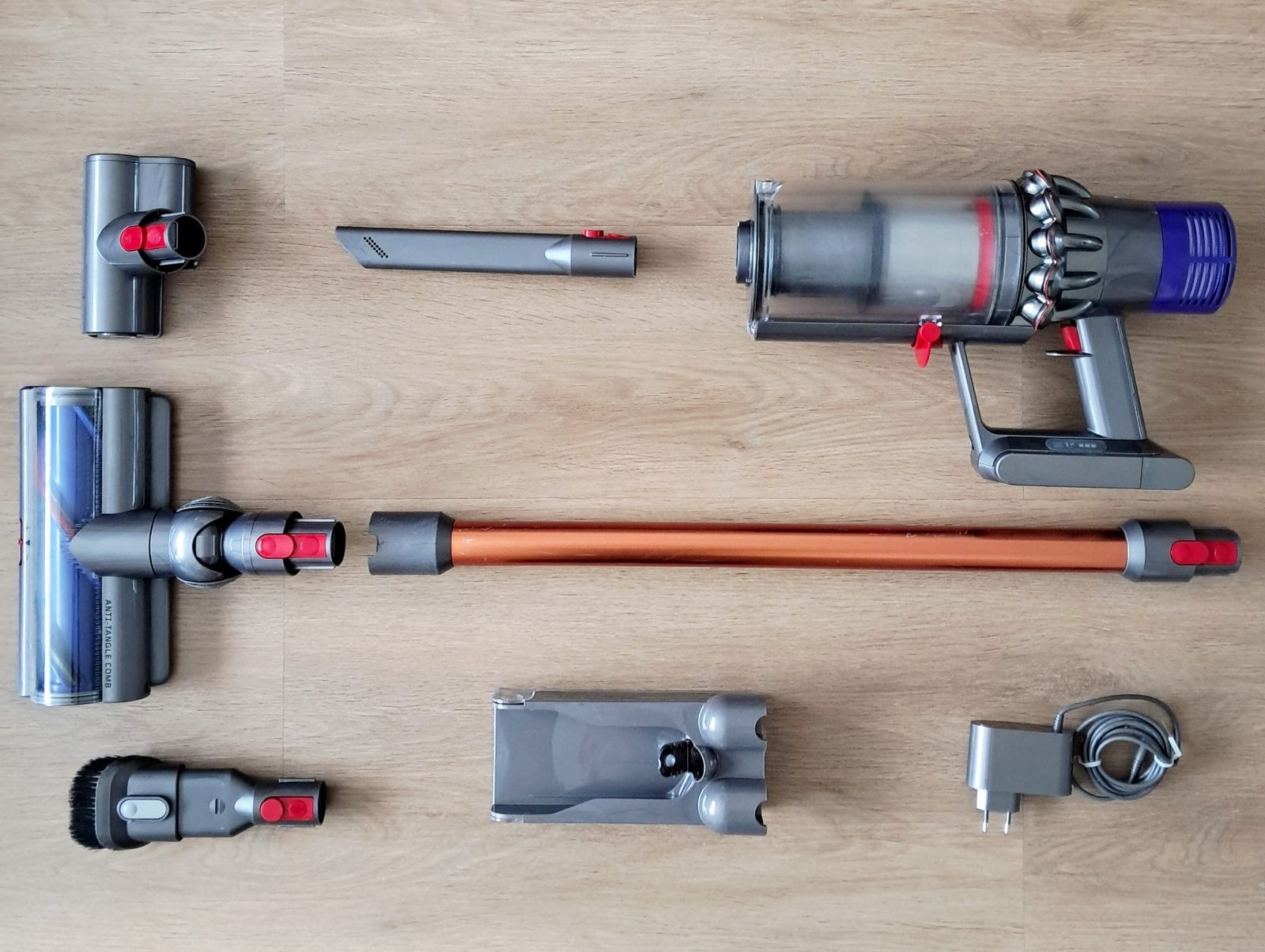 Dyson v10, Elektronische apparatuur, Stofzuigers, Ophalen, Zo goed als nieuw, Dyson