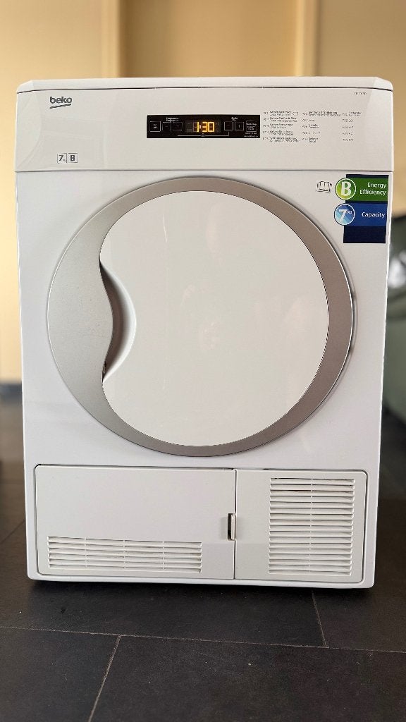 Droogkast Beko– Condensdroger – Volledig werkend, Elektronische apparatuur, Droogkasten, Ophalen, 6 tot 8 kg, Gebruikt, Anti-kreukfase