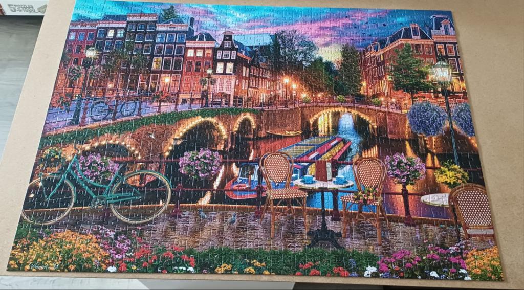 122) Puzzle jumbo 1000pièces complet, Ophalen, 500 t/m 1500 stukjes, Zo goed als nieuw, Legpuzzel