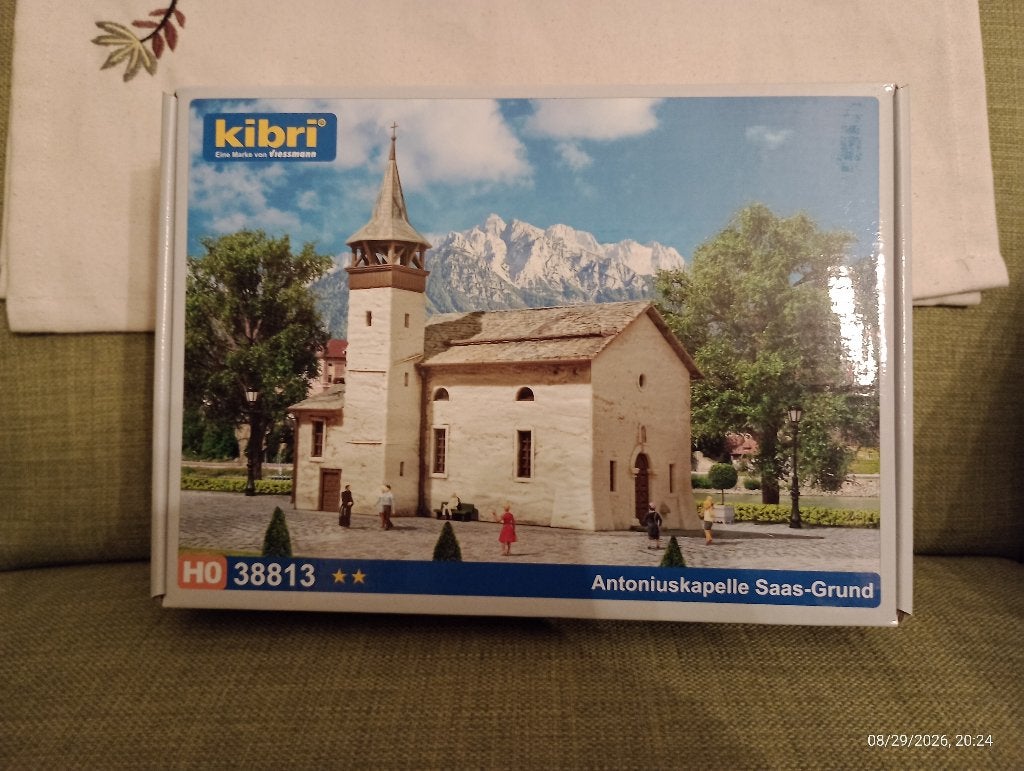 Kibri 38813 échelle HO église de village maquette modélisme, Enlèvement ou Envoi, Neuf, Pont, Tunnel ou Bâtiment, Autres marques