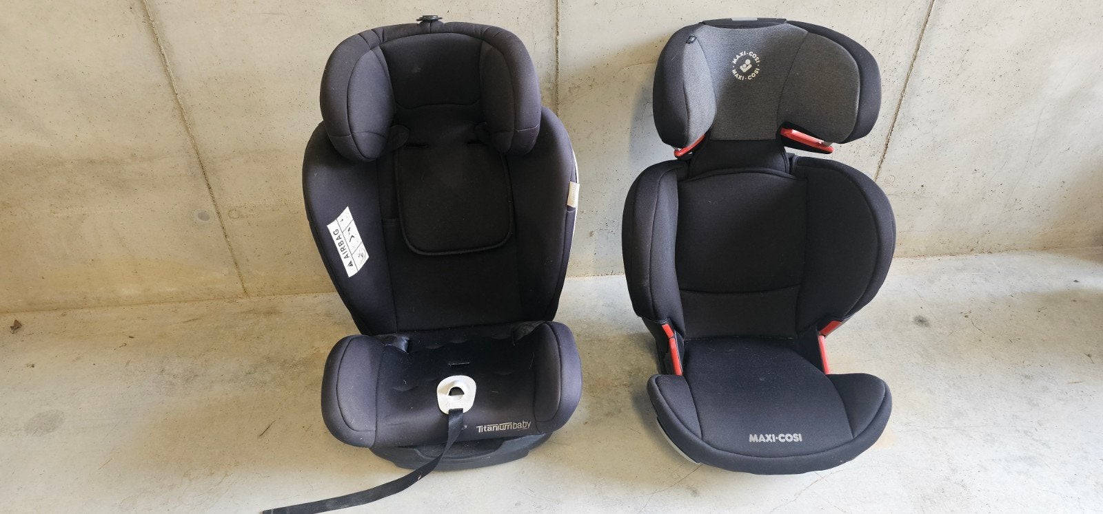 2 Kinderautostoelen zeer goede staat, Kinderen en Baby's, Autostoeltjes, Ophalen, Zo goed als nieuw, Maxi-Cosi, Autogordel of Isofix