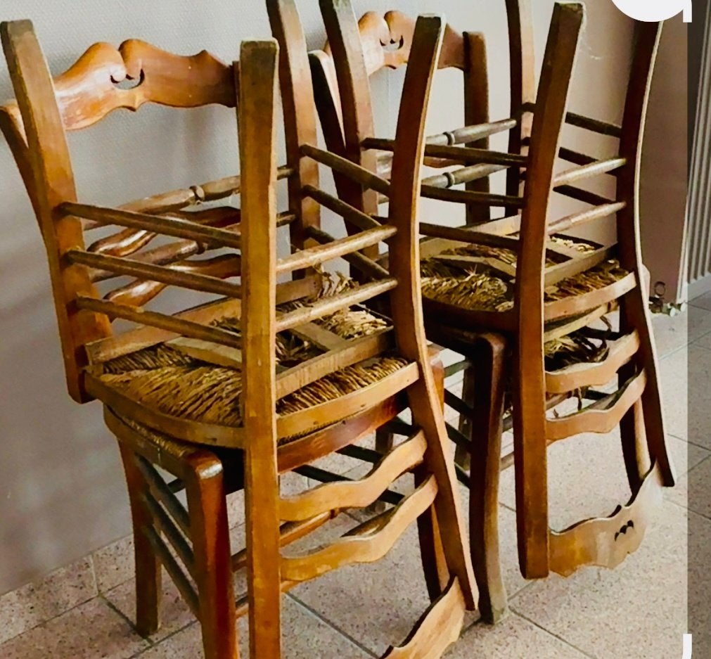 4 chaises de ferme (reste), Enlèvement