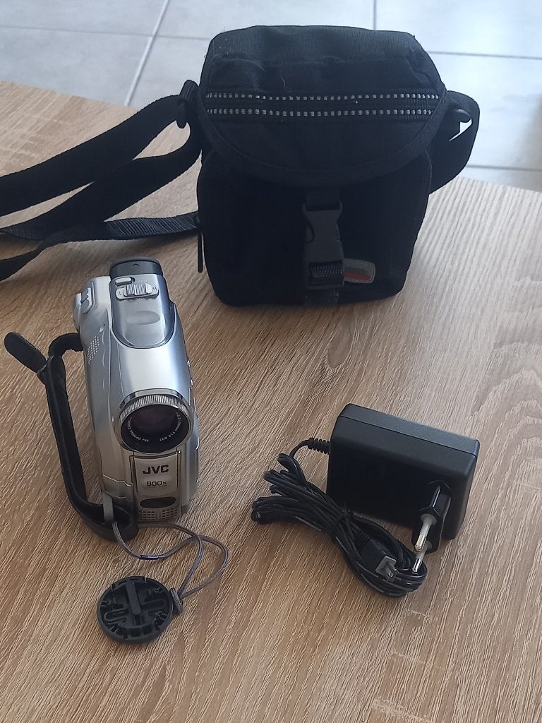 Caméscope MiniDV JVC GR-D239E état neuf, TV, Hi-fi & Vidéo, Enlèvement ou Envoi, JVC, Caméra, Comme neuf