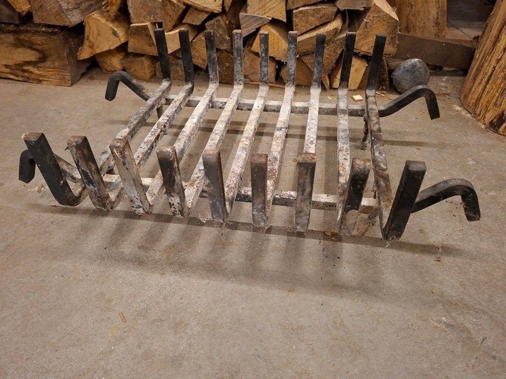 Grille porte-bûches et pare-étincelles, Enlèvement, Comme neuf, Cheminée au bois